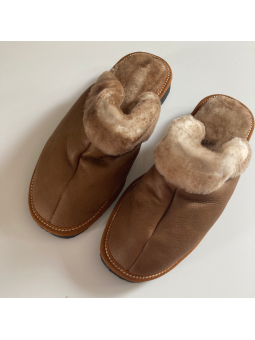 ANITA, chaussons en peau...